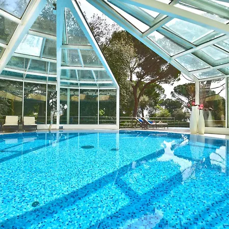 Hotell Amadria Park Milenij