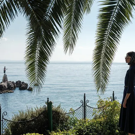 Amadria Park Milenij Hotell