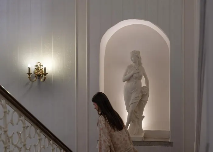 מלון Amadria Park Milenij 5*