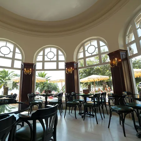 Готель Amadria Park Milenij