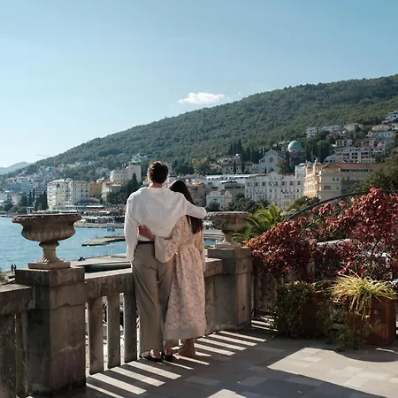 Amadria Park Milenij Готель 5*