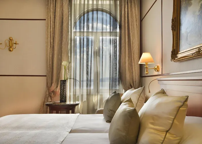 Amadria Park Milenij Hotel