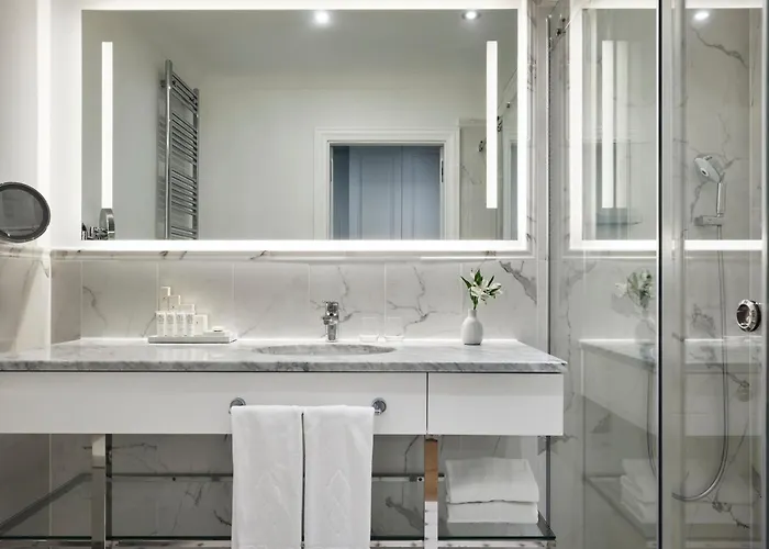 Amadria Park Milenij Hotel